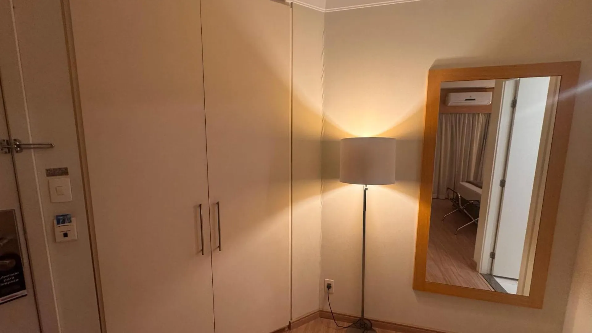 Lindo Flat Ao Lado Do Aeroporto De Congonhas Aparthotel São Paulo